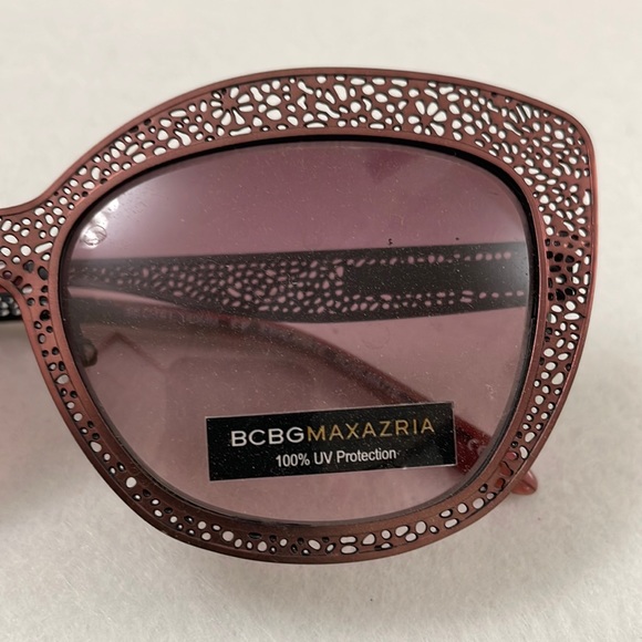 NEW BCBGMaxAzria Sunglases main image 9